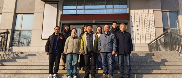 内蒙古高原荒漠半荒漠地区动物资源调查”项目课题一举行中期进展研讨会